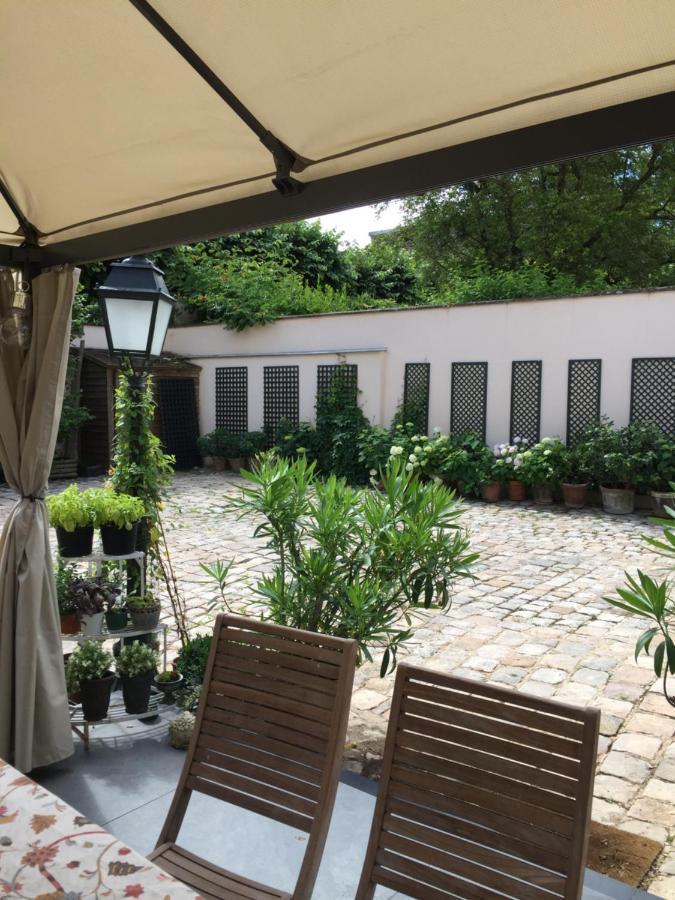 Le Jardin Cathedrale Bed and Breakfast Chartres Eksteriør billede