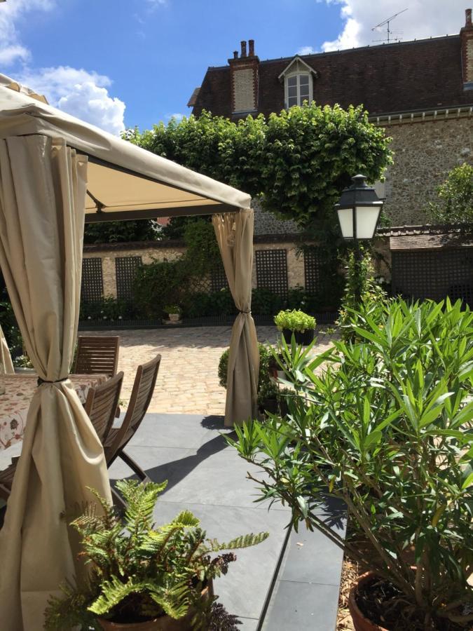 Le Jardin Cathedrale Bed and Breakfast Chartres Eksteriør billede