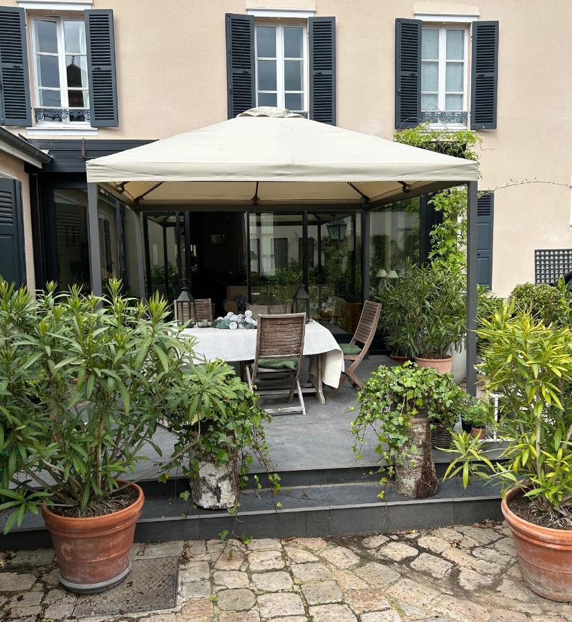 Le Jardin Cathedrale Bed and Breakfast Chartres Eksteriør billede
